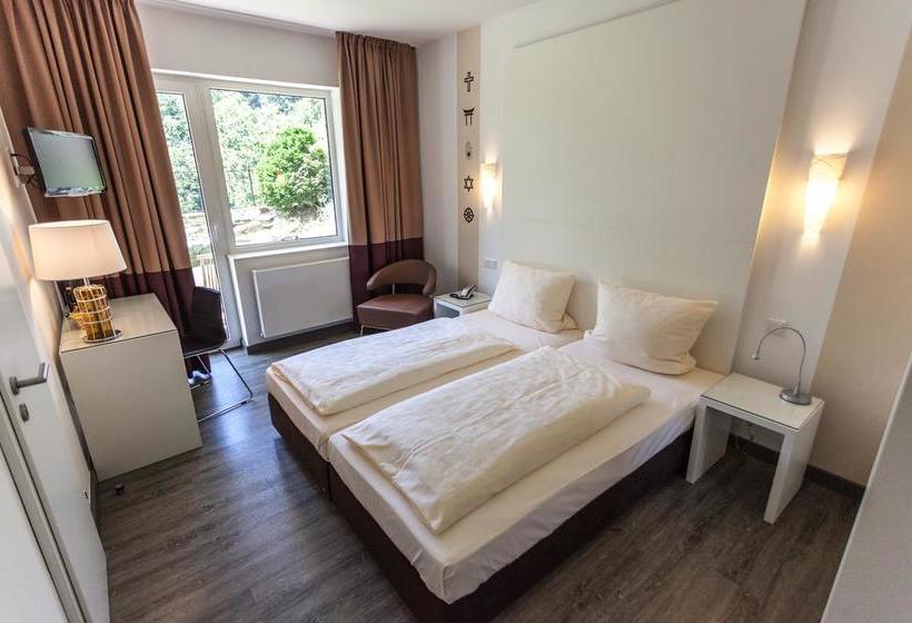 Hotel Fliegendes Klassenzimmer 10