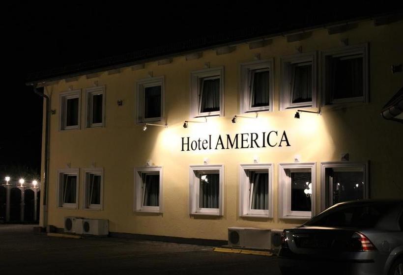Hotel America 7