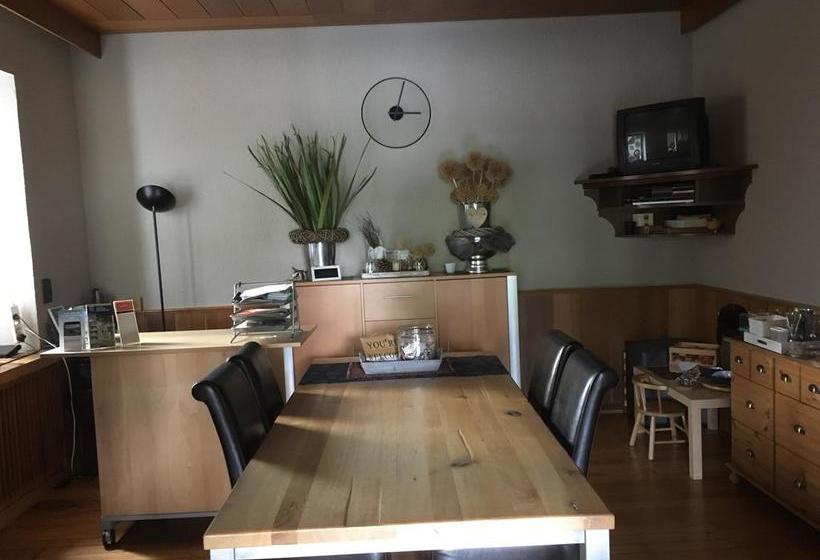 Hotel Brasserie Typisch 9