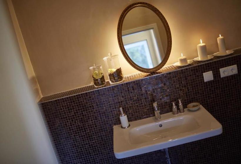 Hotel Amandas Villa Erlenbad 11