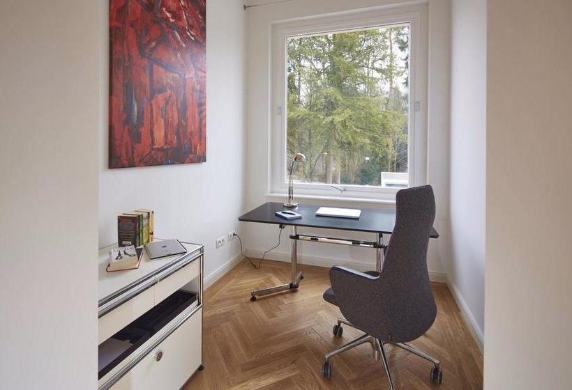 Hotel Amandas Villa Erlenbad 9