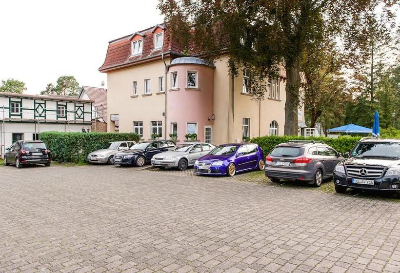 Hotel & Restaurant Raueneck 2