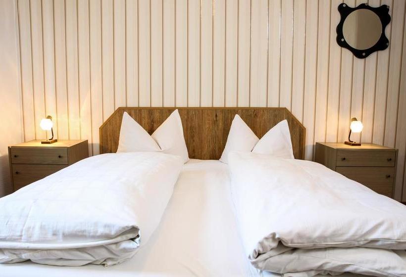 Hotel Reutiner Hof 10