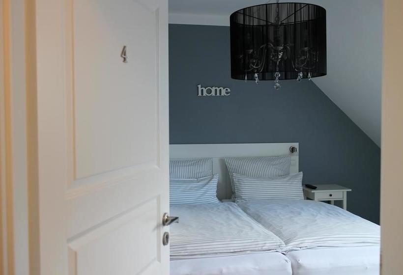 Hotel Pension Willebuhr 8