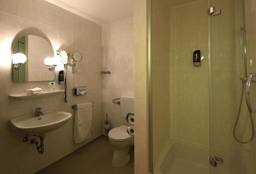 Hotel Am Kochbrunnen 6