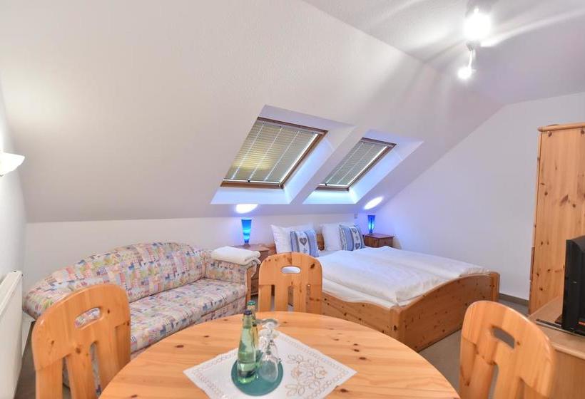 Landhotel Jungbrunnen 8