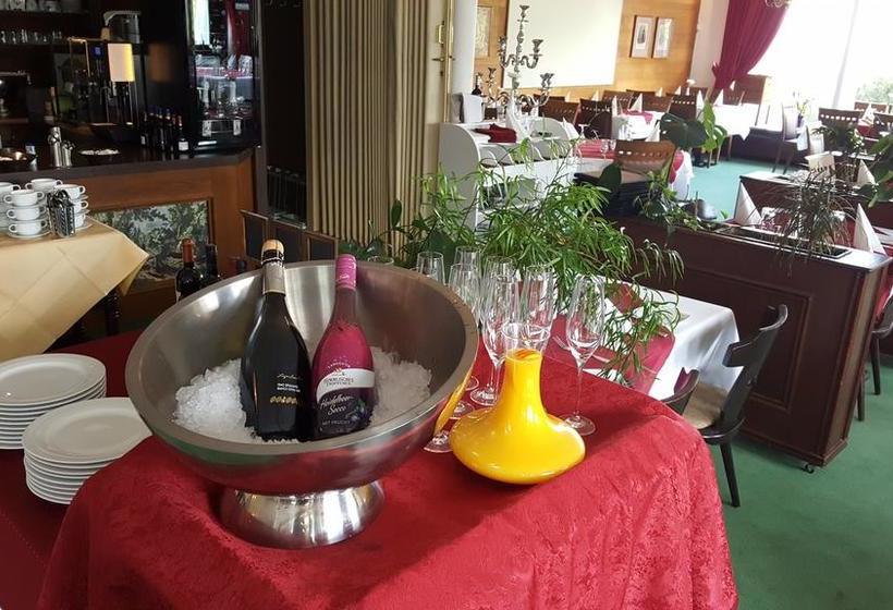 Hotel Glashütten 12