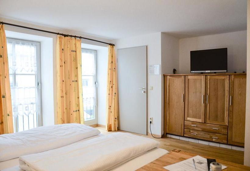 Hotel Blaue Traube Restaurant 5