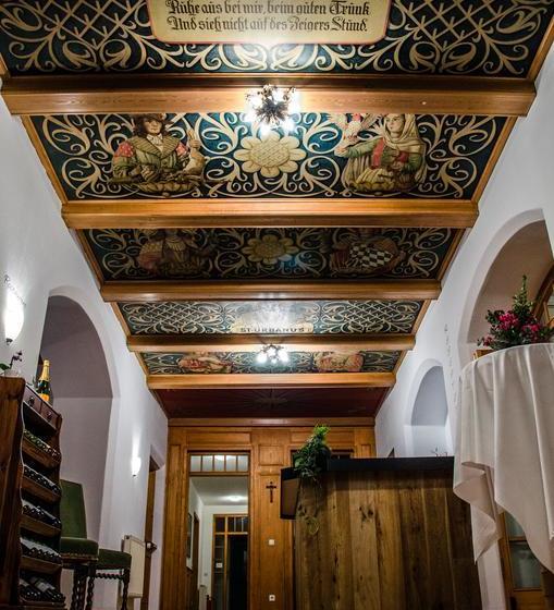 Hotel Blaue Traube Restaurant 9