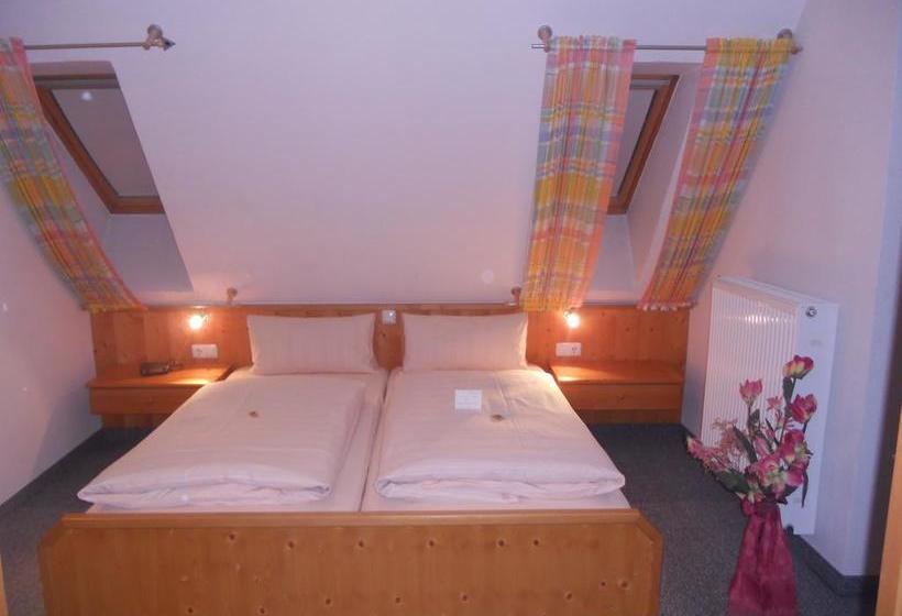 Krone Hotel Gasthof 7