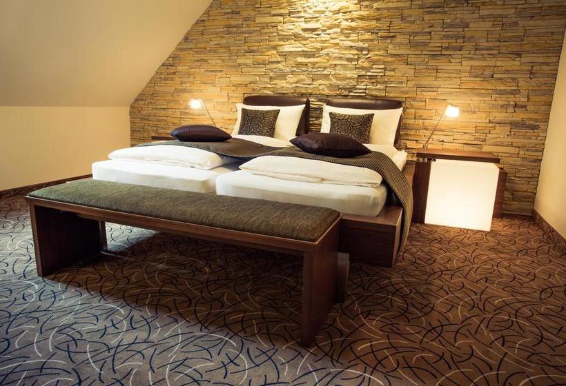 Hotel & Restaurant Glutschaufel 9