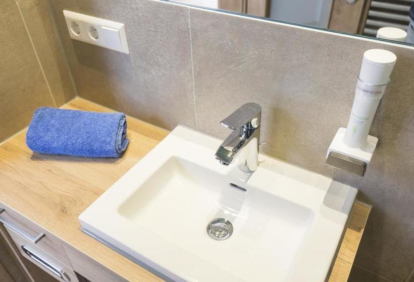 Hotel Zahn Landgasthof 14