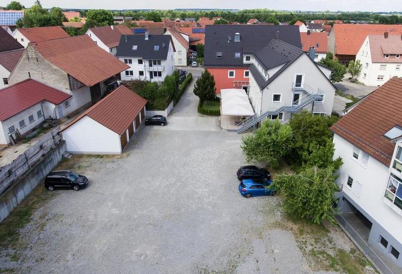 Hotel Zahn Landgasthof 8