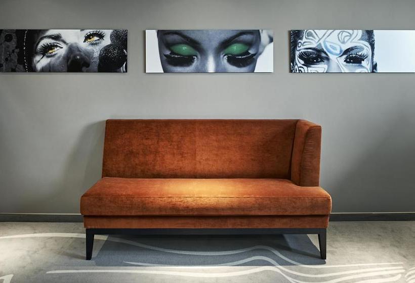 Légère Hotel Bielefeld 9