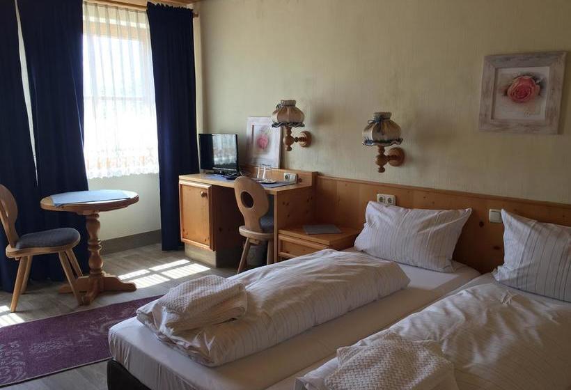 Hotel Alte Rose Gasthaus 3