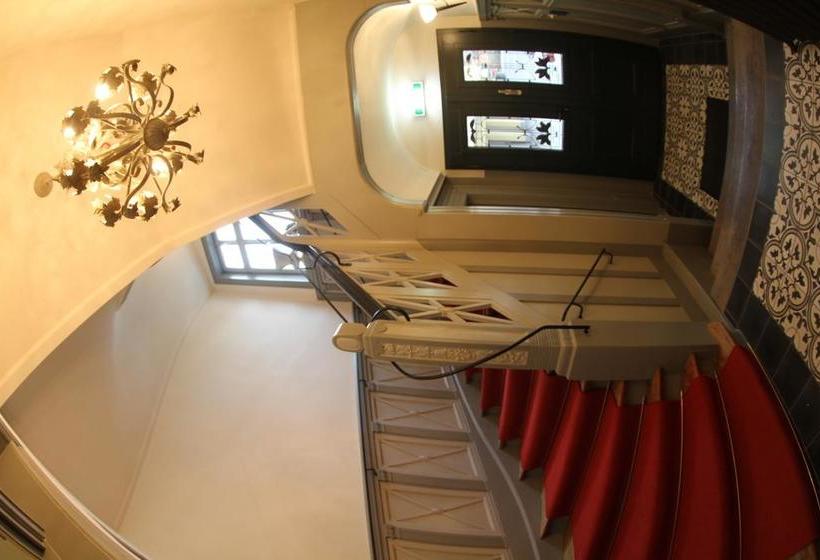 Hotel Villa Victoria 2