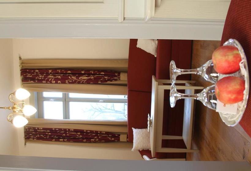 Hotel Villa Victoria 8