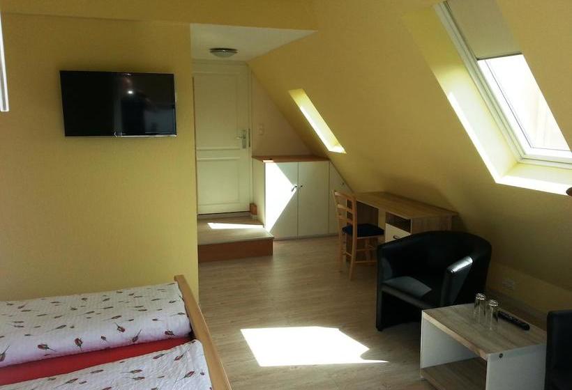 Hotel Pension Marktblick 4