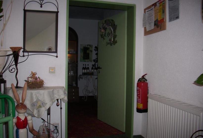 Altstadthotel Grimma 11