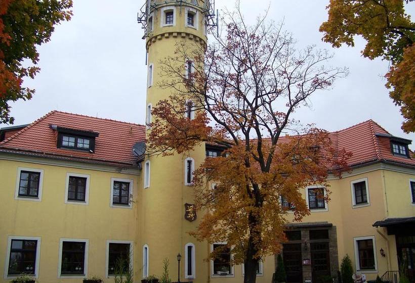 Burghotel Landeskrone 3