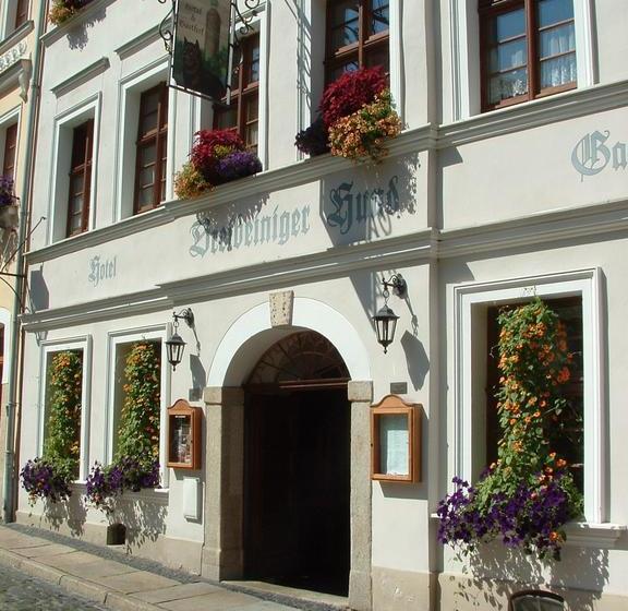 Dreibeiniger Hund Hotel & Gasthof 13