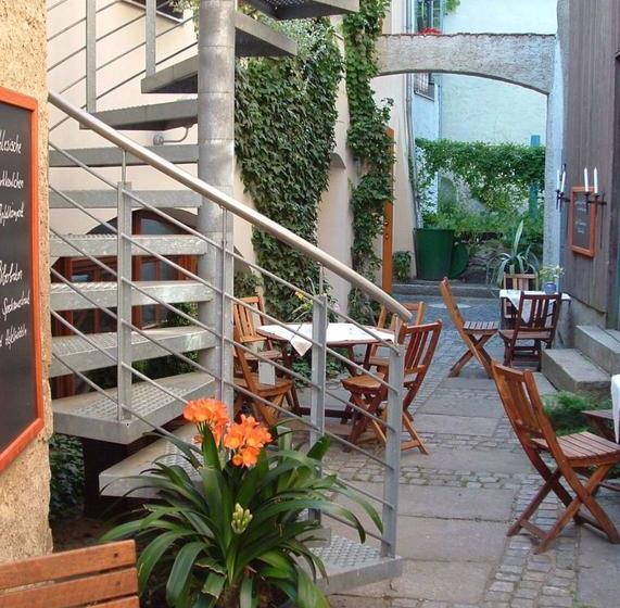 Dreibeiniger Hund Hotel & Gasthof 3