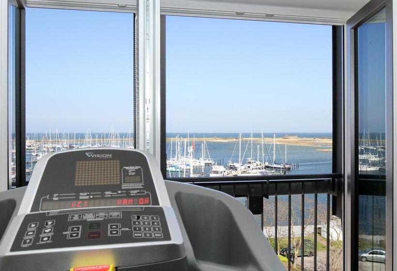 Hafenhotel Meereszeiten 8