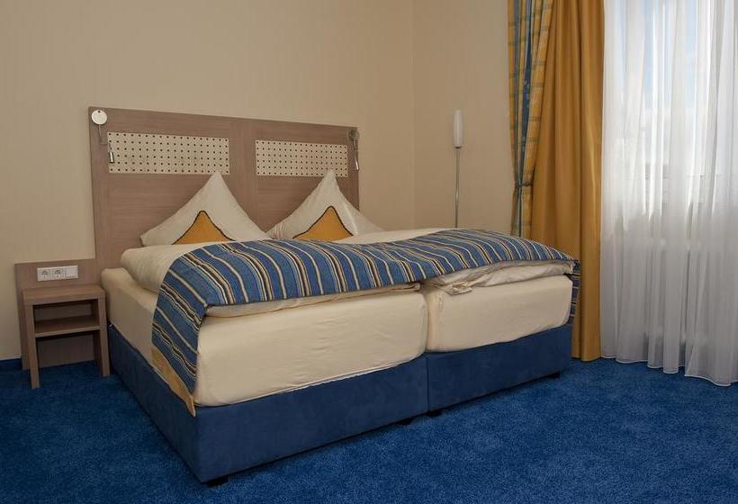 Hotel Am Schlosspark 2