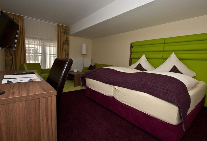 Hotel Am Schlosspark 3