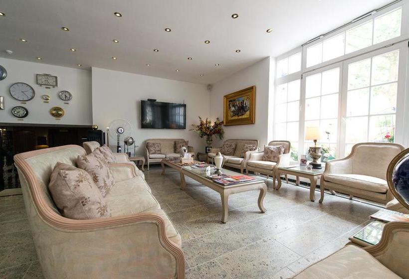 Hôtel Ravel International 1