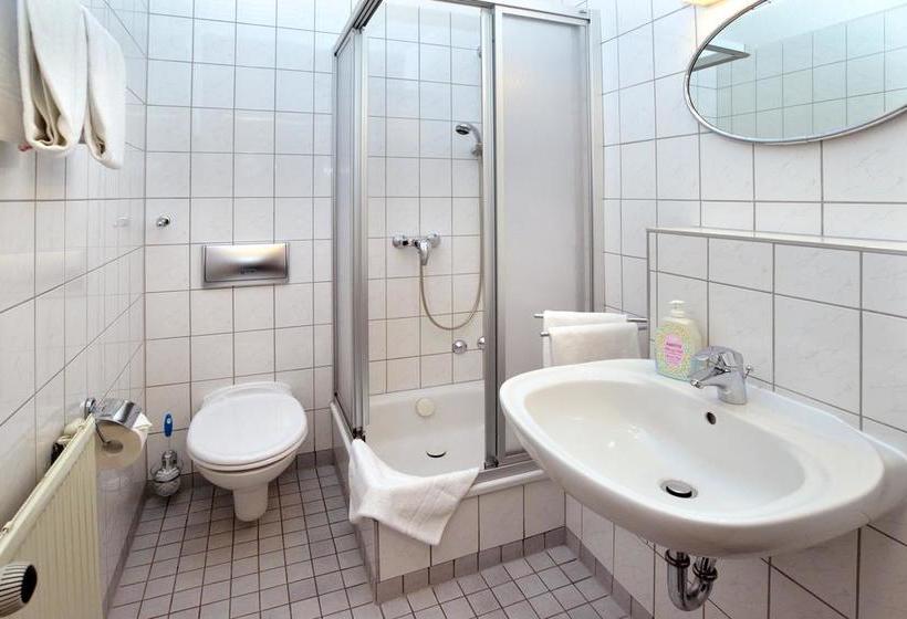 Hotel 1a Hostel Zimmer Frei 9