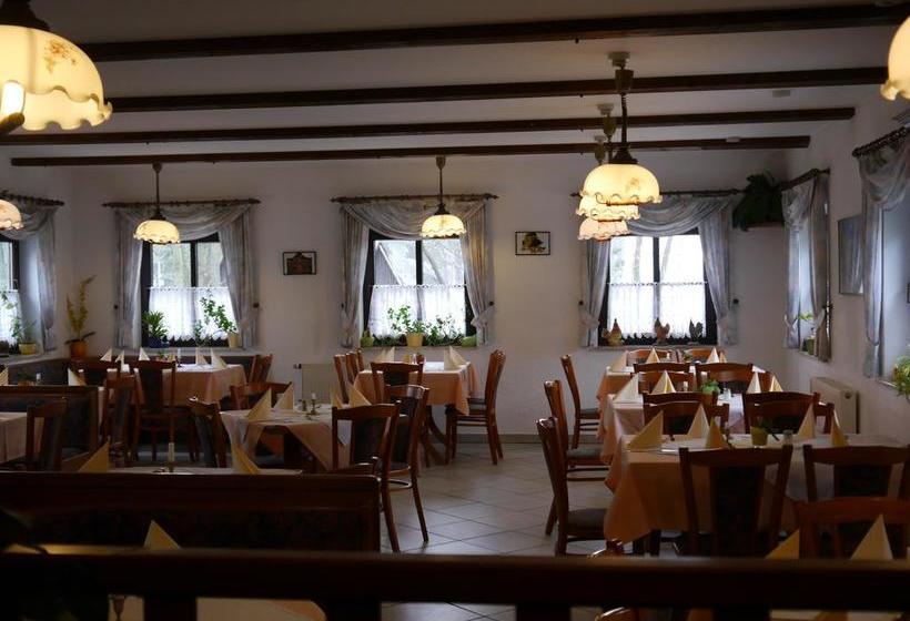 Hotel Zum Postkutscher 4