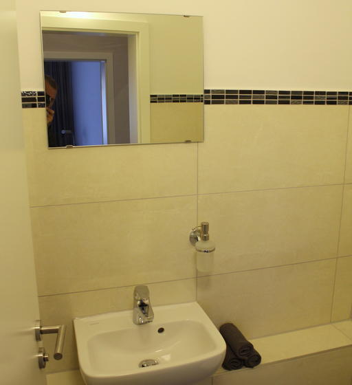 Hotel Slamba Hostel 9