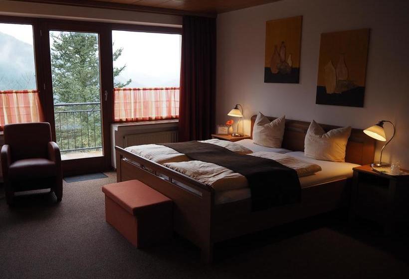 Hotel Landhaus Nordenau 14