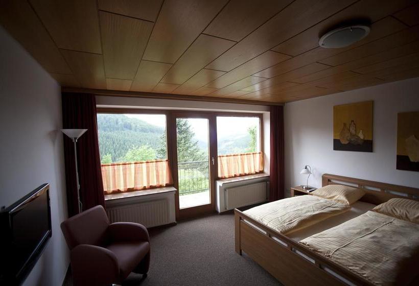 Hotel Landhaus Nordenau 4