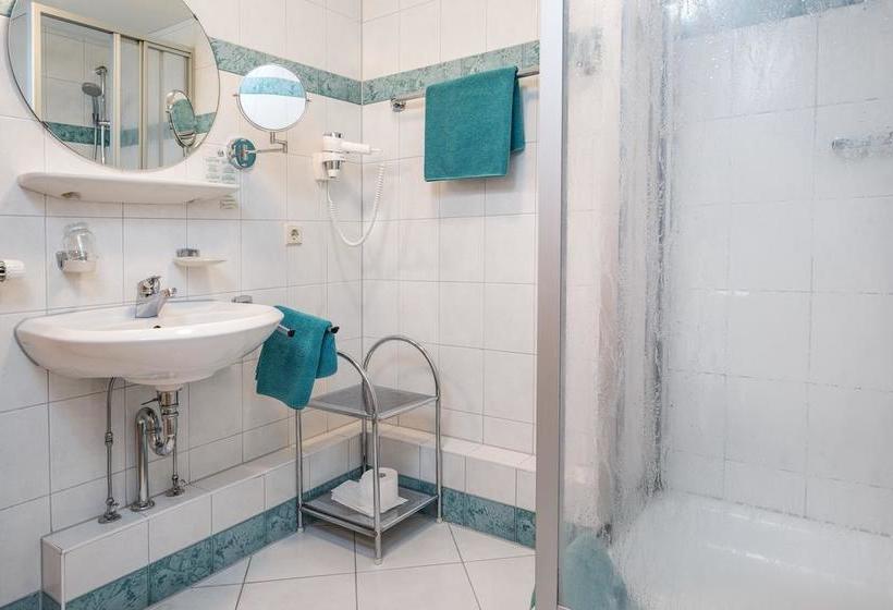 Hotel Pension Gabriela 1