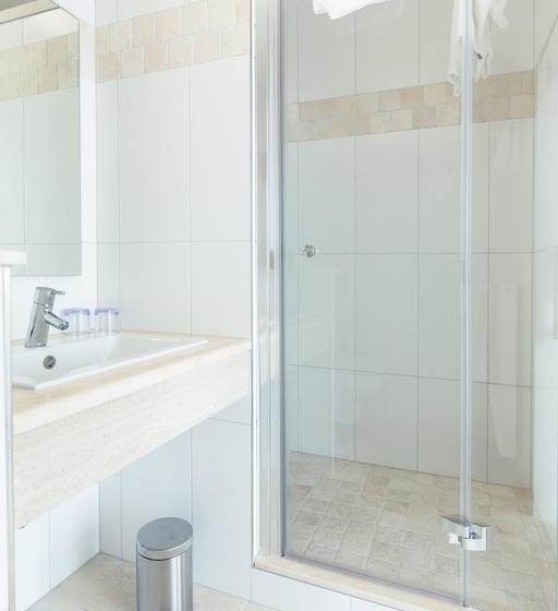 Hotel Vier Jahreszeiten 11