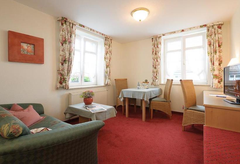 Hotel Zum Adler Landgasthof 8