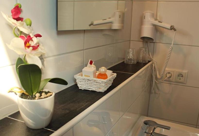 Hotel Gästehaus Am Wintergarten 2