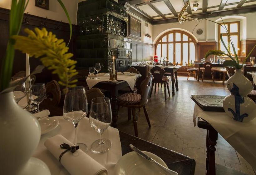 Weinhaus Und Hotel Zum Krug 4