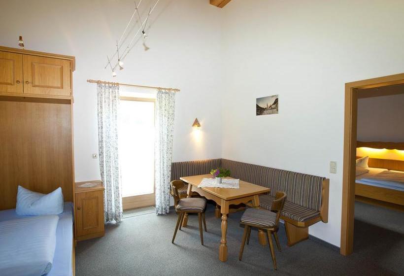 Hotel Gasthof Baltram 14