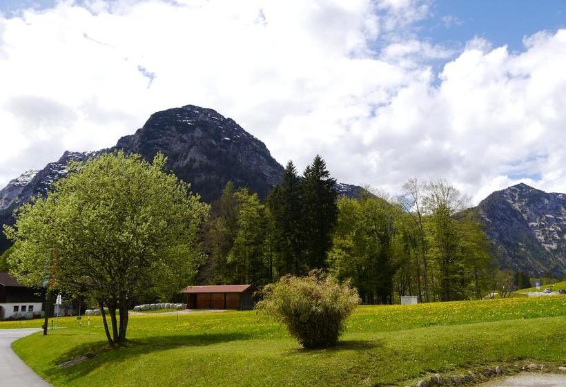 Hotel Gasthof Baltram 16