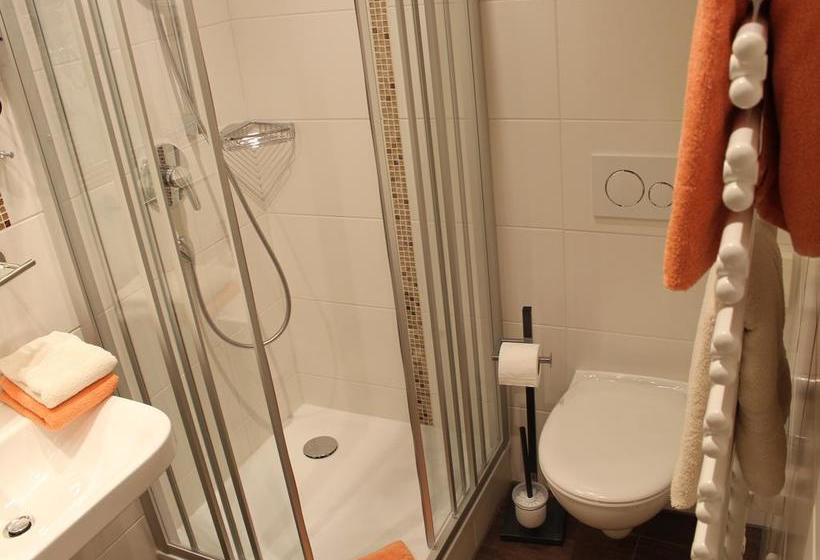 Hotel Gasthof Baltram 5