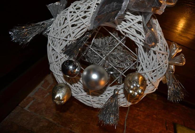 Hotel Zum Dorfbrunnen 15