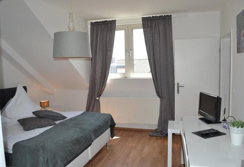 Hotel Zum Dorfbrunnen 2