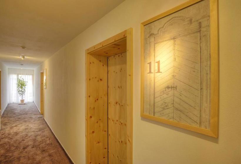 Hotel Gasthof Rössle 11