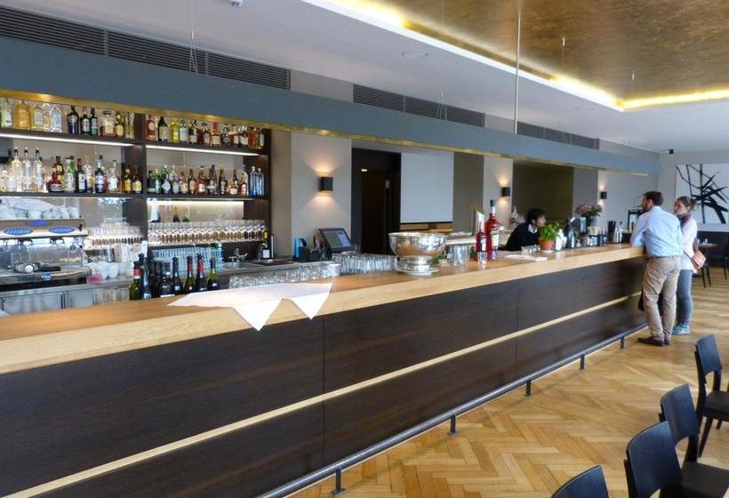 Hotel Rainvilles Elbterrassen 10