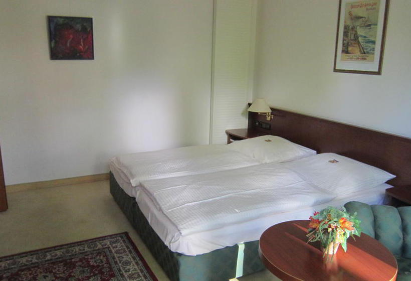 Hotel Bergedorfer Höhe 8