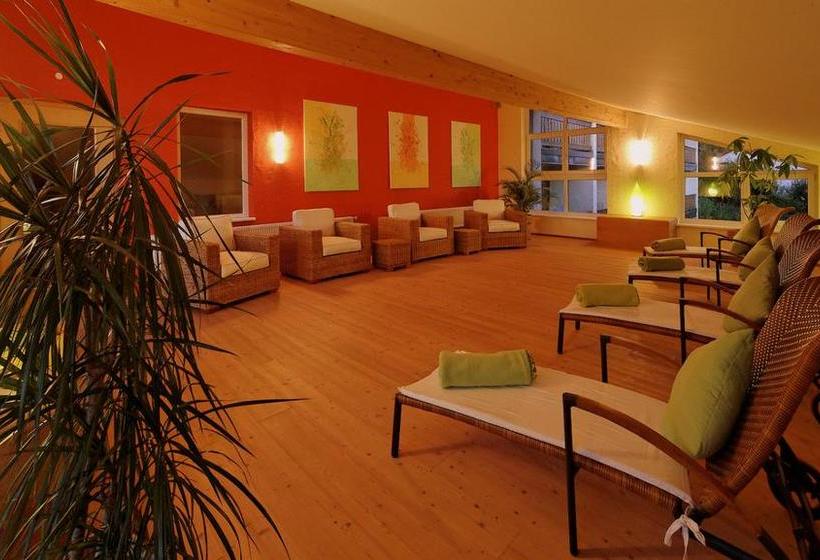 Glashotel Glas & Beauty & Wellness 12