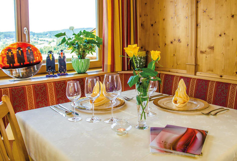 Glashotel Glas & Beauty & Wellness 16